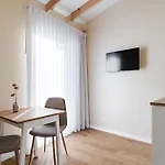 度假居 Grandmother Custodia's House Geres