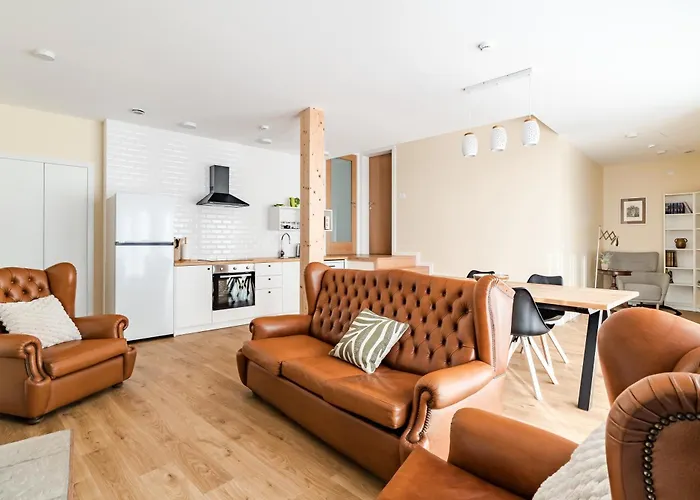 Grandmother Custodia's House Geres