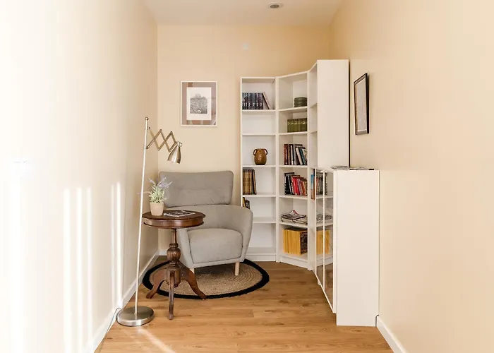 Grandmother Custodia's House Geres 度假居