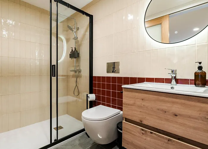 Grandmother Custodia's House Geres * 坎普-杜热雷什