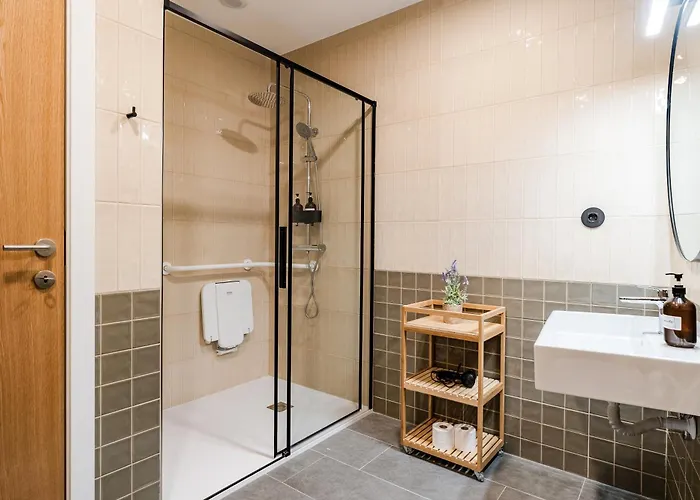 Grandmother Custodia's House Geres 度假居