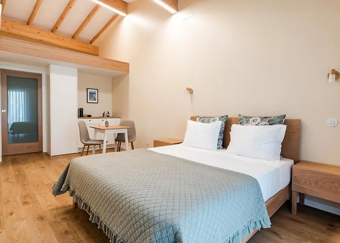 Grandmother Custodia's House Geres * Terras de Bouro